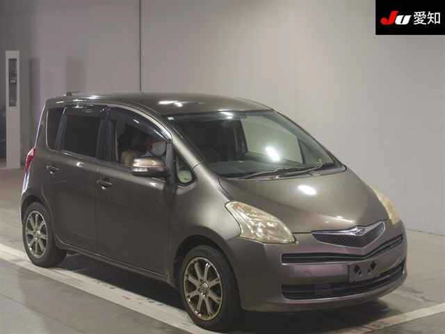 TOYOTA RACTIS 2005