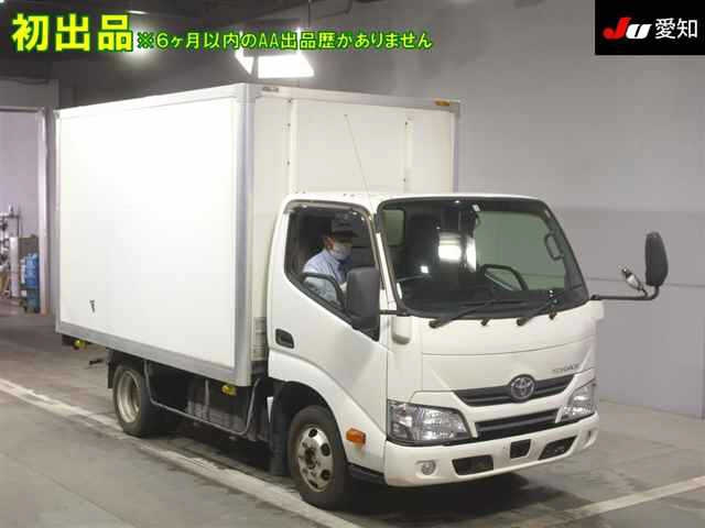 TOYOTA DYNA 2018