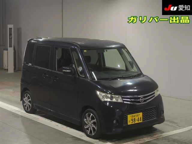 NISSAN ROOX 2010