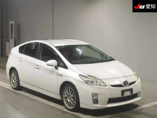 TOYOTA PRIUS 2010