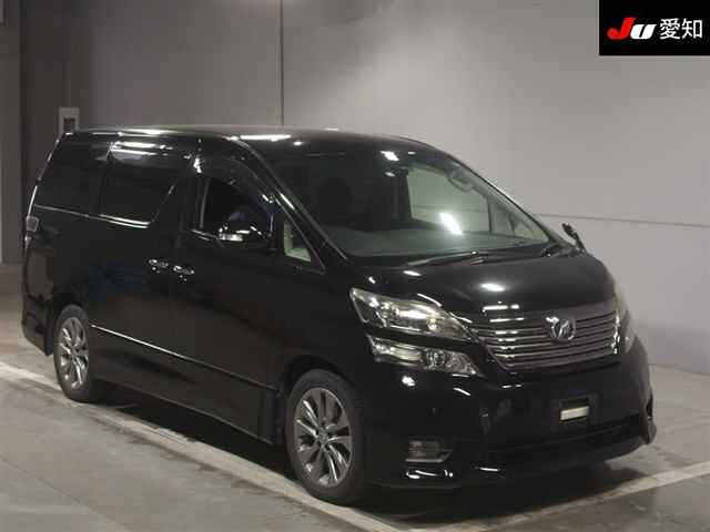 TOYOTA VELLFIRE 2010
