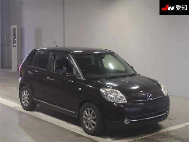 MAZDA VERISA 2009