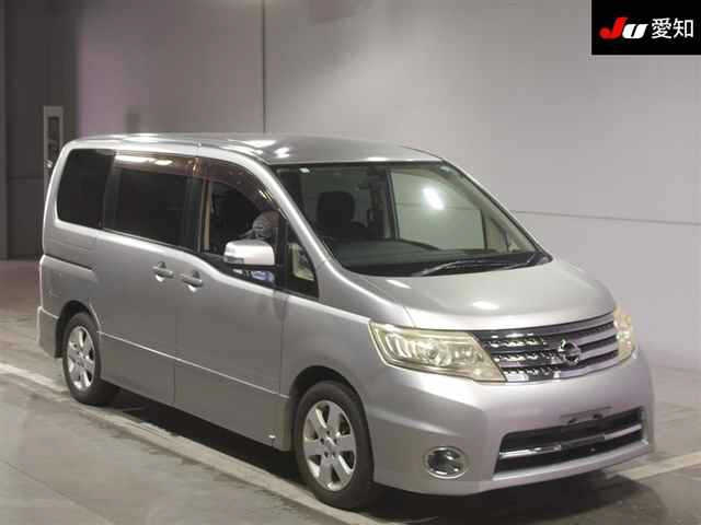 NISSAN SERENA 2010