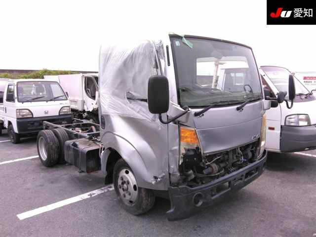 NISSAN ATLAS 2008