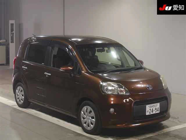 TOYOTA PORTE 2014