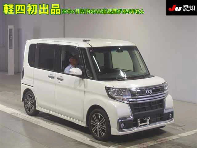 DAIHATSU TANTO 2016