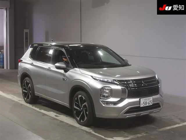 MITSUBISHI OUTLANDER PHEV 2023
