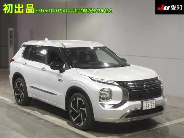 MITSUBISHI OUTLANDER PHEV 2023
