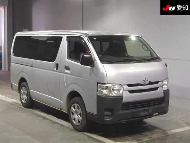 TOYOTA HIACE VAN 2014