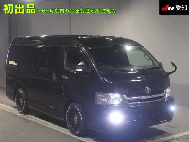 TOYOTA HIACE VAN 2009