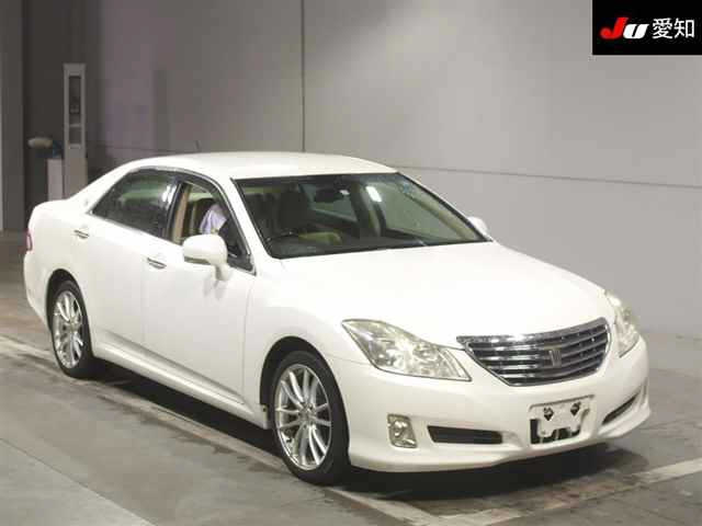 TOYOTA CROWN 2009