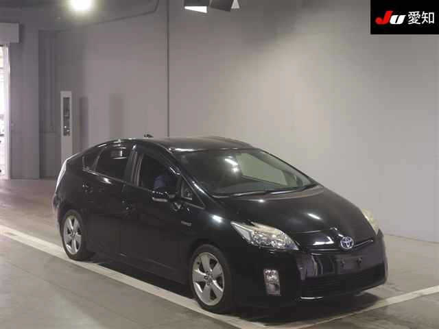 TOYOTA PRIUS 2011