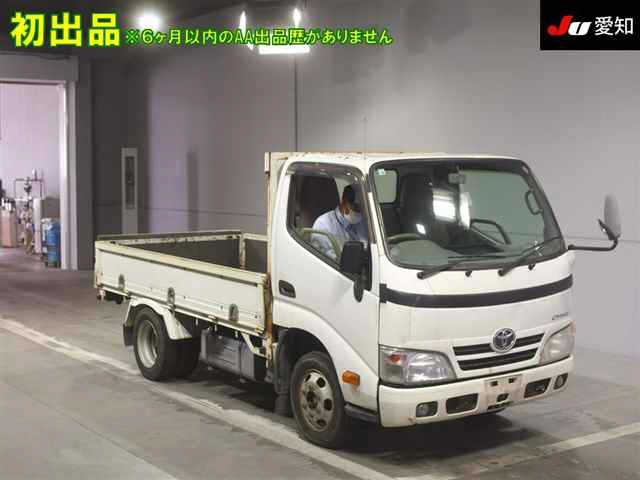 TOYOTA DYNA 2013