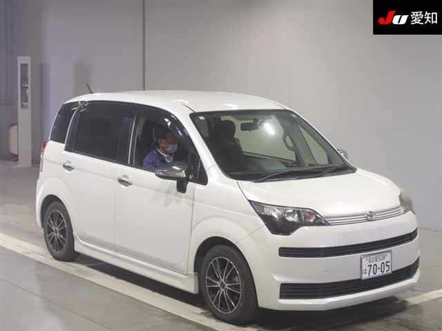 TOYOTA SPADE