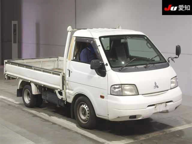 MAZDA BONGO 2009