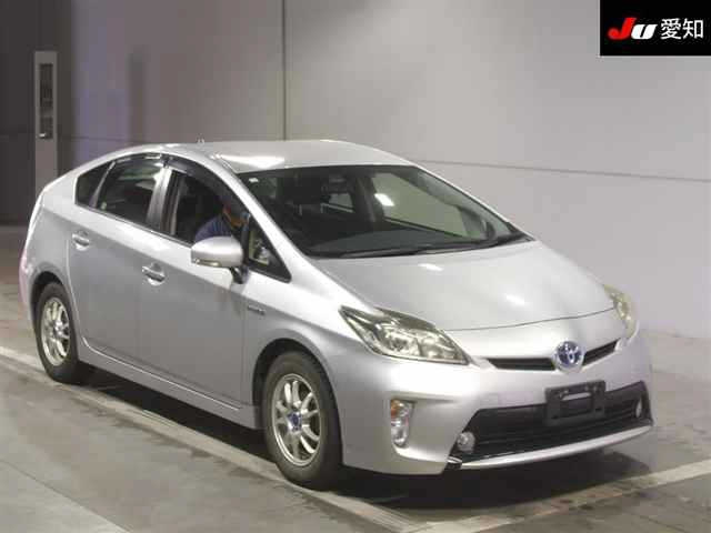 TOYOTA PRIUS 2014