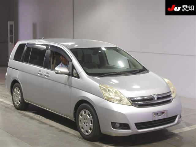 TOYOTA ISIS 2008