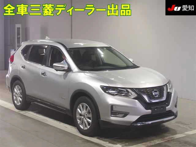 NISSAN X-TRAIL