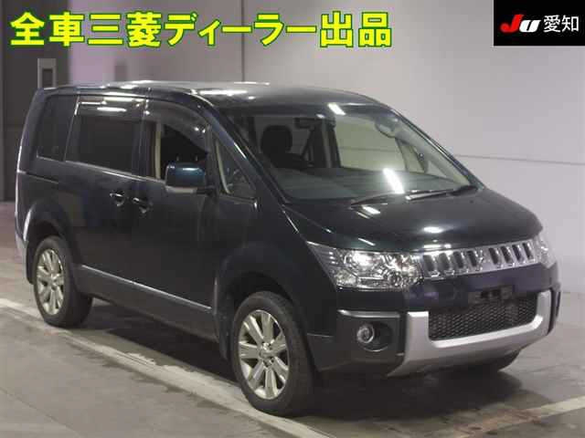 MITSUBISHI DELICA D5 2016