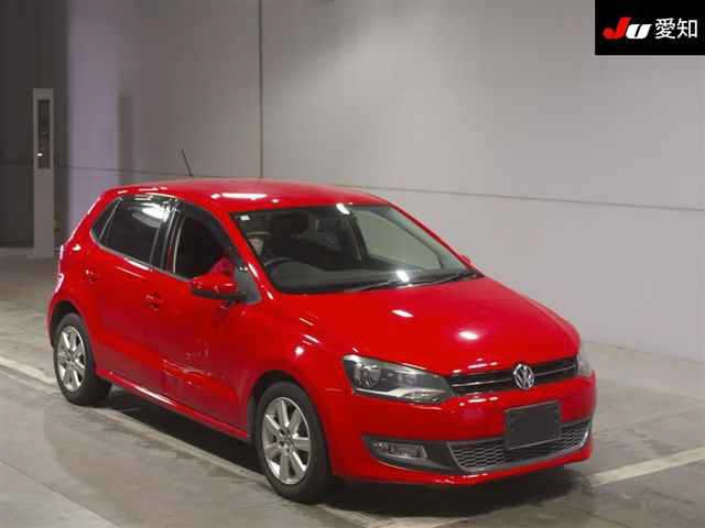 VOLKSWAGEN POLO 2012