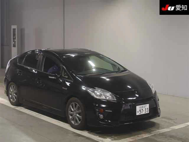 TOYOTA PRIUS 2013