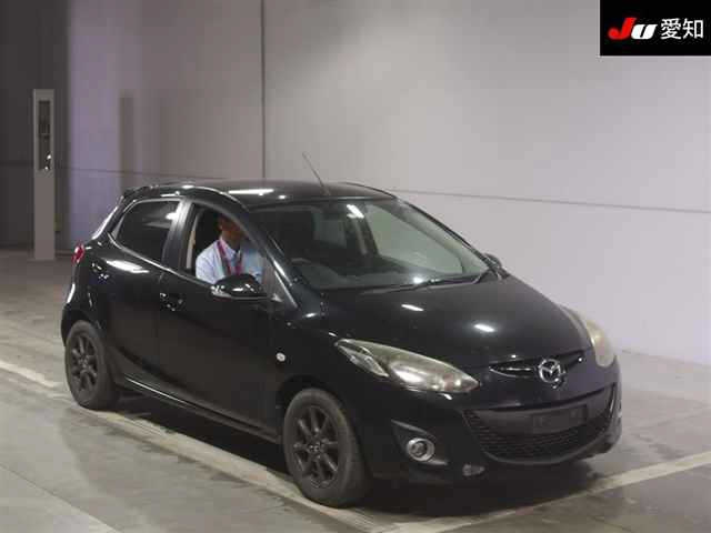 MAZDA DEMIO 2014