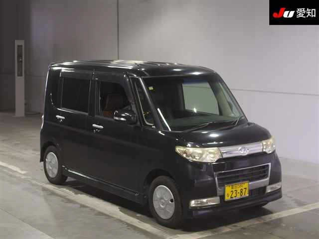 DAIHATSU TANTO 2010
