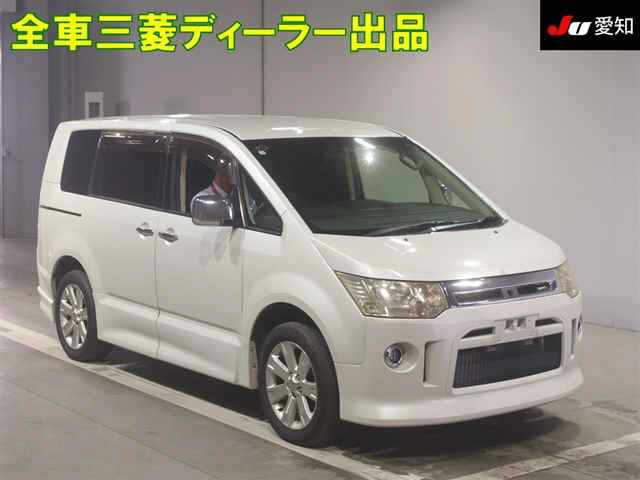 MITSUBISHI DELICA D5 2008