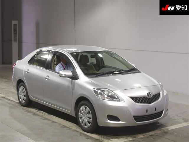 TOYOTA BELTA 2011