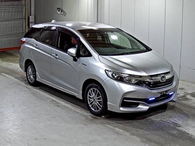 HONDA SHUTTLE 2016