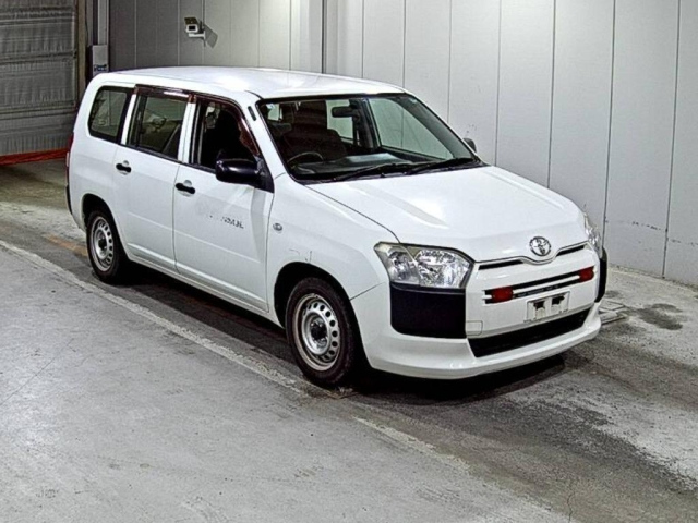 TOYOTA PROBOX 2015