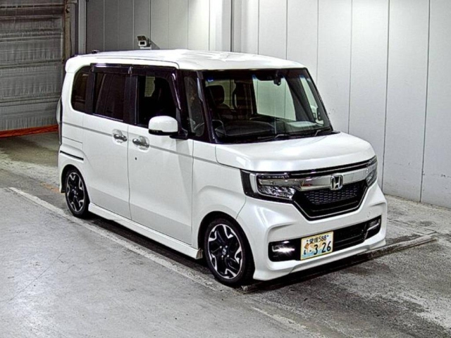 HONDA N BOX 2017