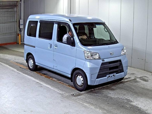 DAIHATSU HIJET VAN 2018