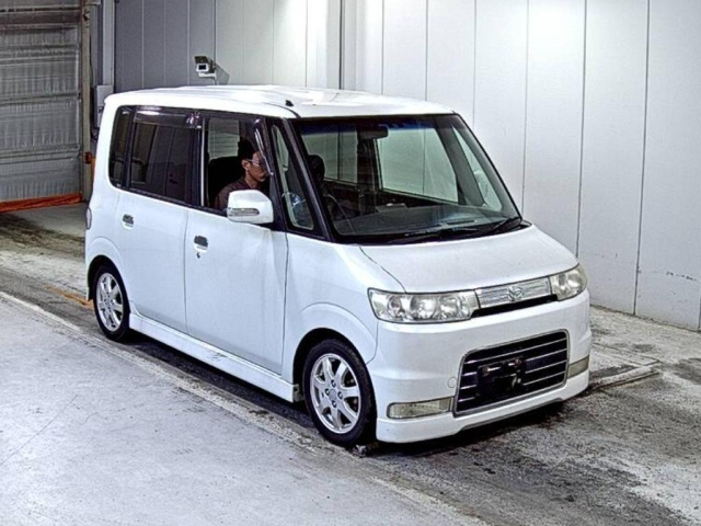 DAIHATSU TANTO 2007
