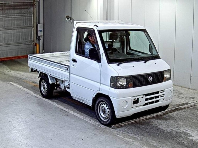 NISSAN CLIPPER TRUCK 2005