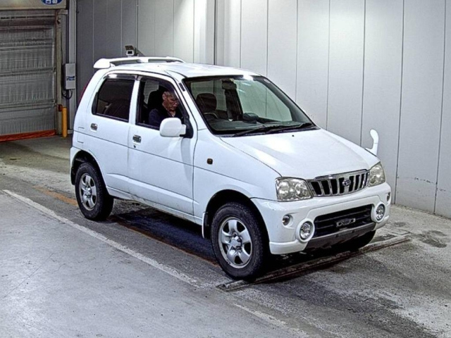 DAIHATSU TERIOS KID 2006