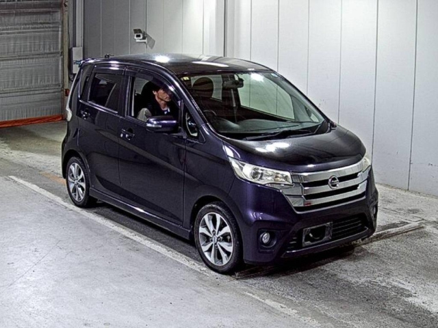 NISSAN DAYZ 2014