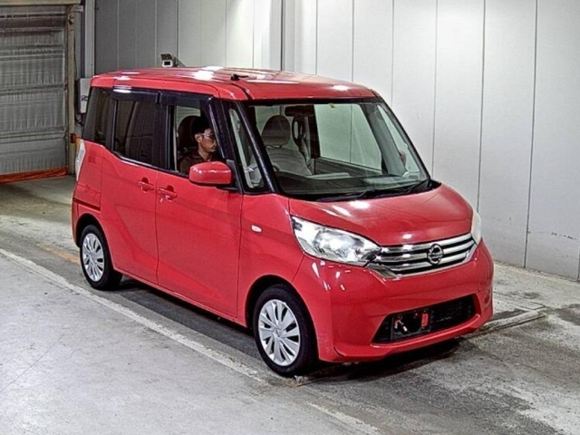 NISSAN DAYZ ROOX 2014