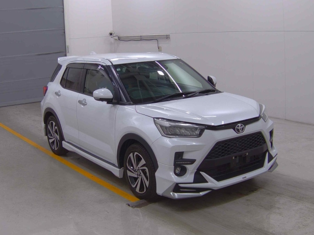 TOYOTA RAIZE 2020