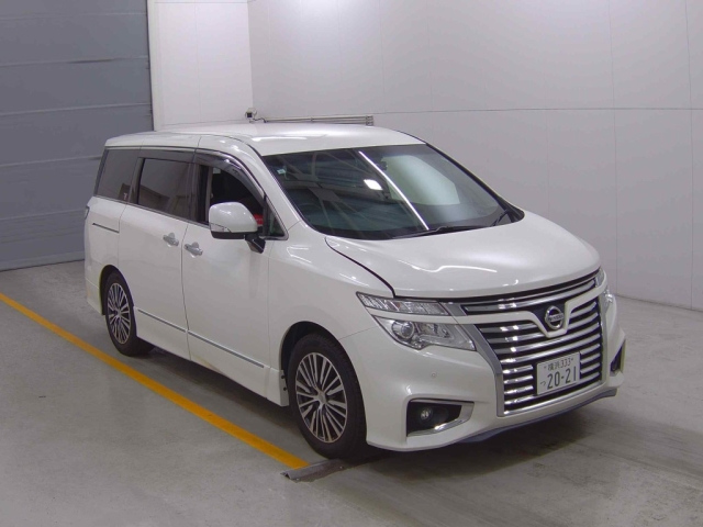 NISSAN ELGRAND 2015