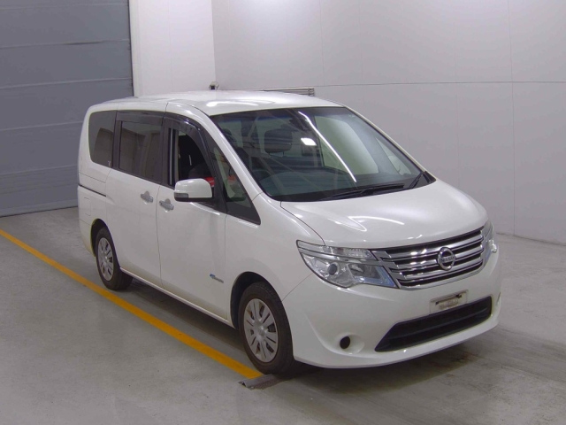 NISSAN SERENA 2016