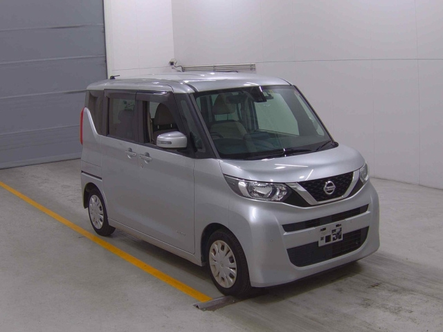 NISSAN ROOX 2020