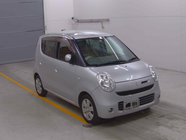 SUZUKI MRWAGON