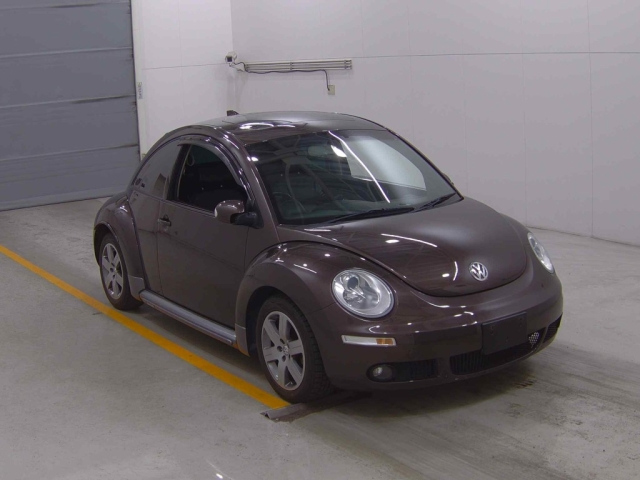 VOLKSWAGEN NEW BEETLE 2006