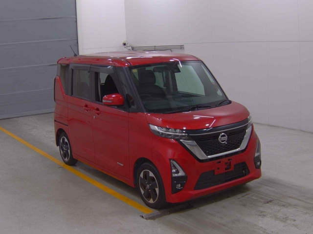 NISSAN ROOX 2020
