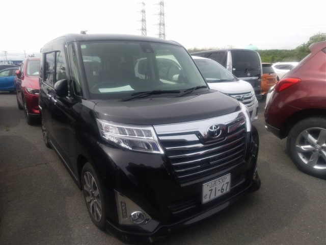 TOYOTA ROOMY 2016