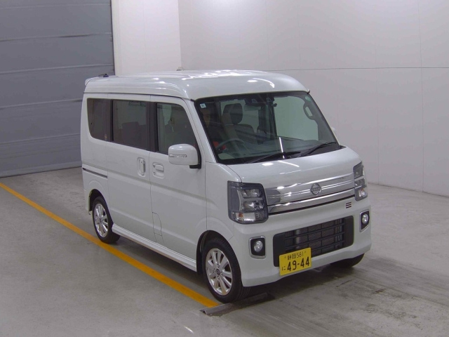 NISSAN CLIPPER RIO 2024
