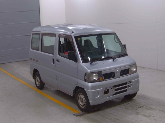 NISSAN CLIPPER VAN 2009