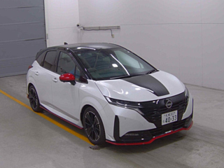 nissan aura