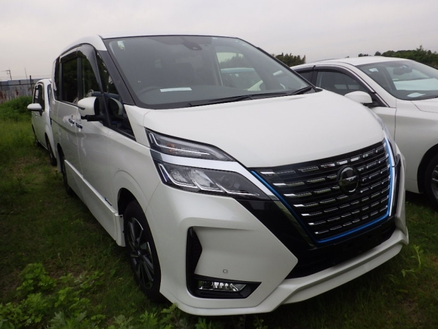 NISSAN SERENA 2022